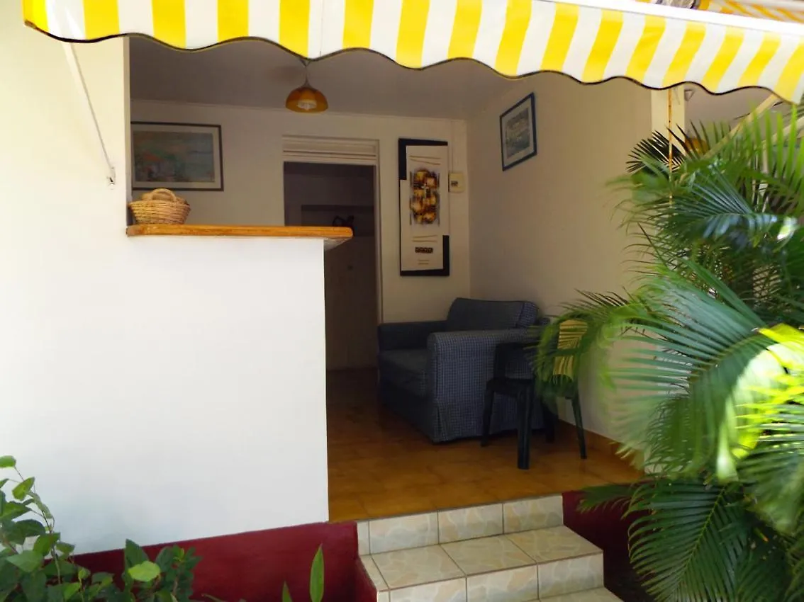 Résidence de Bougainvilliers Terre-De-Haut Appartement