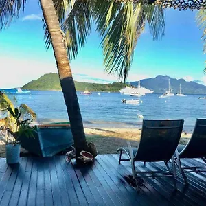 Villa Dans La Baie Des Saintes Les Pieds Dans L'eau, Terre-De-Haut