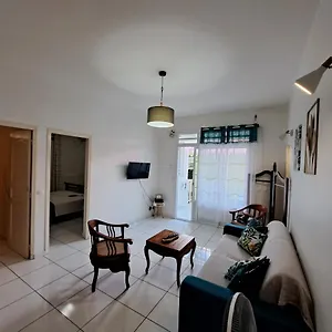 Appartement Entier à De Haut - Chez Odile, Terre-De-Haut